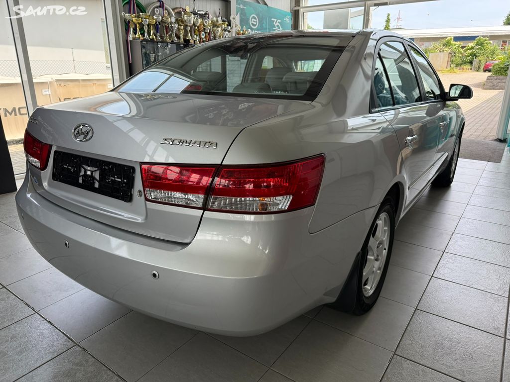 Hyundai Sonata, 2.4 119 kW Webasto