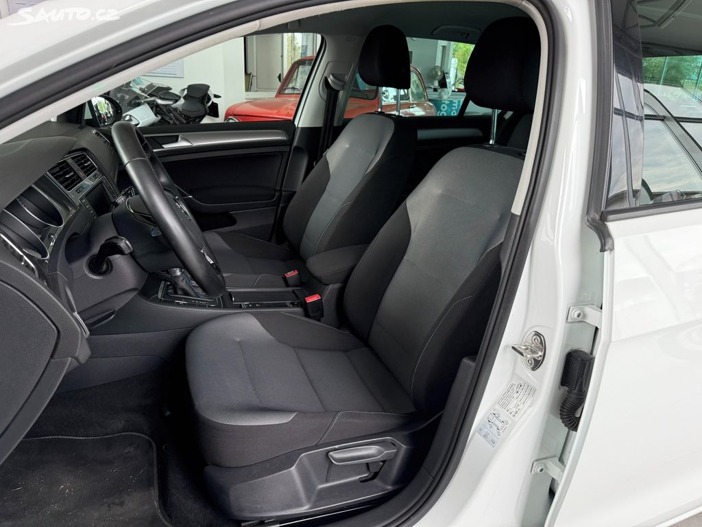 Volkswagen e-Golf, 
