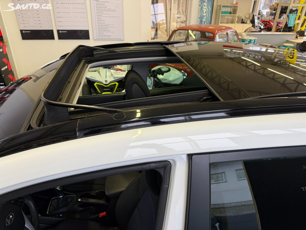 Hyundai Tucson, 2.0 136 kW 4x4 1.majitel