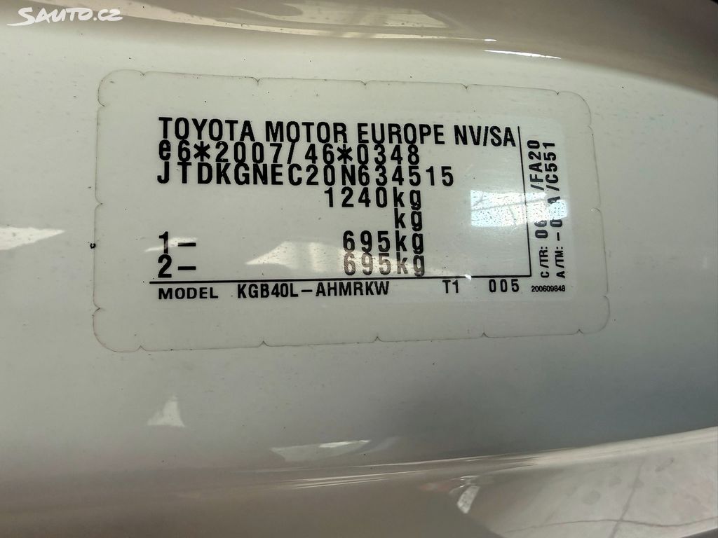 Toyota Aygo, 1.0 53 kW plná ser.historie