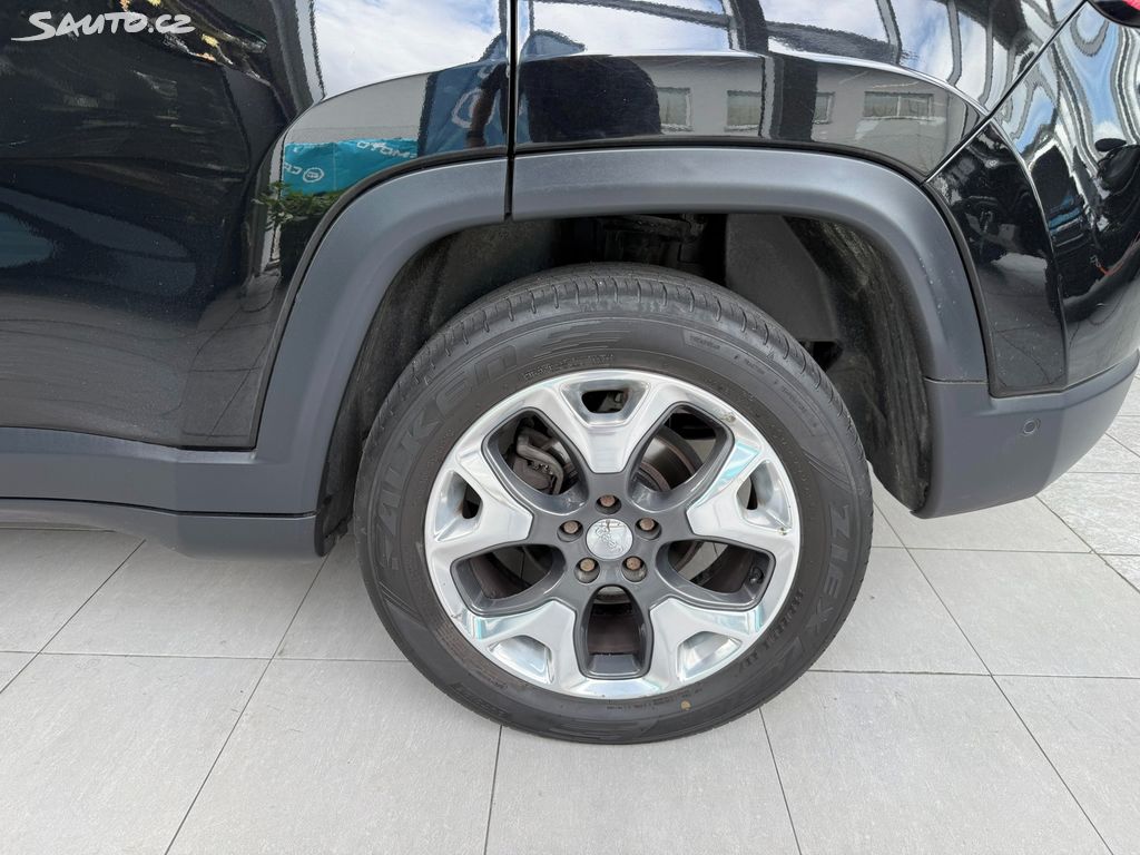 Jeep Compass, Limited 1.4 125 kW 4x4 1.maj.