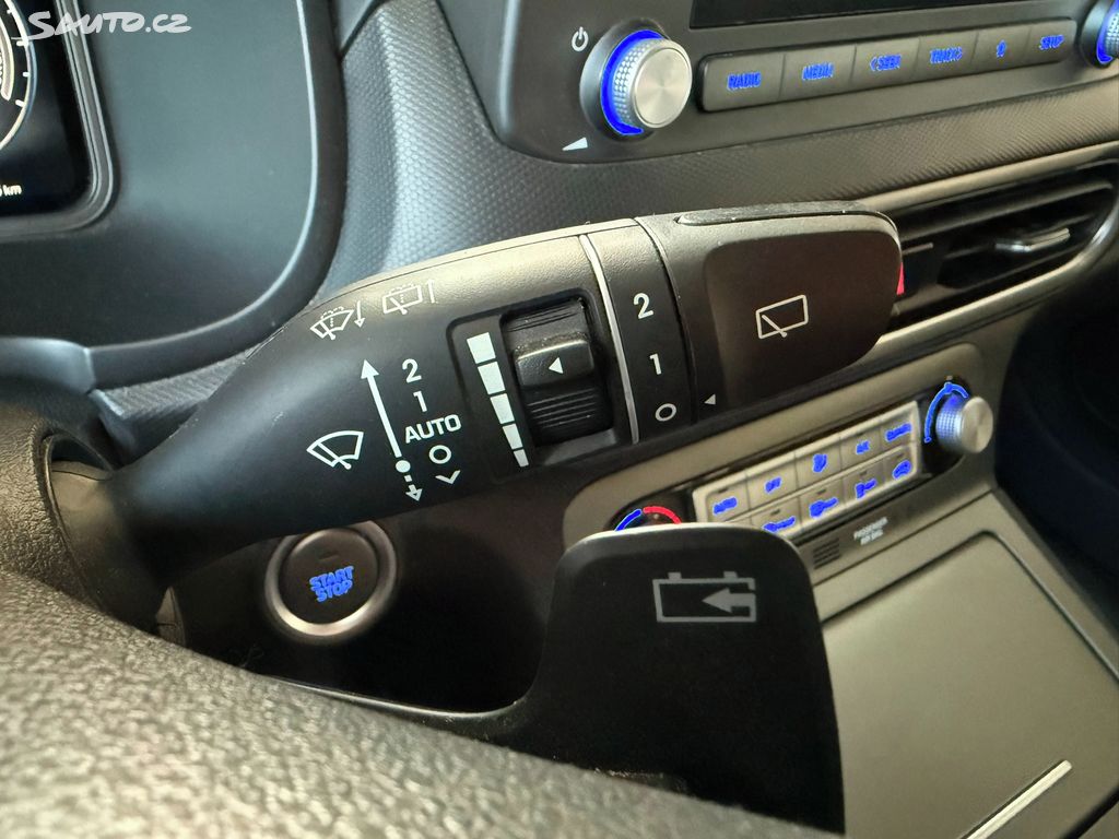 Hyundai Kona, EV100 kW/42 kWh 100%SOH