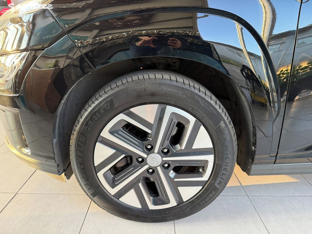 Hyundai Kona, EV100 kW/42 kWh 100%SOH