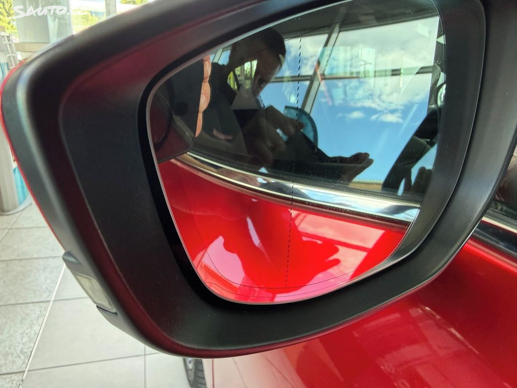 Mazda 3, SkyActiv-G 2.0 110kW 1.maj.DPH