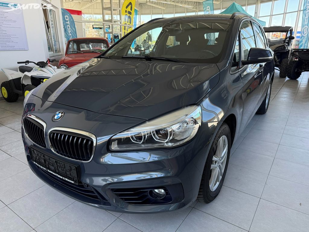 BMW Řada 2, 218i Active Tourer Sport Line