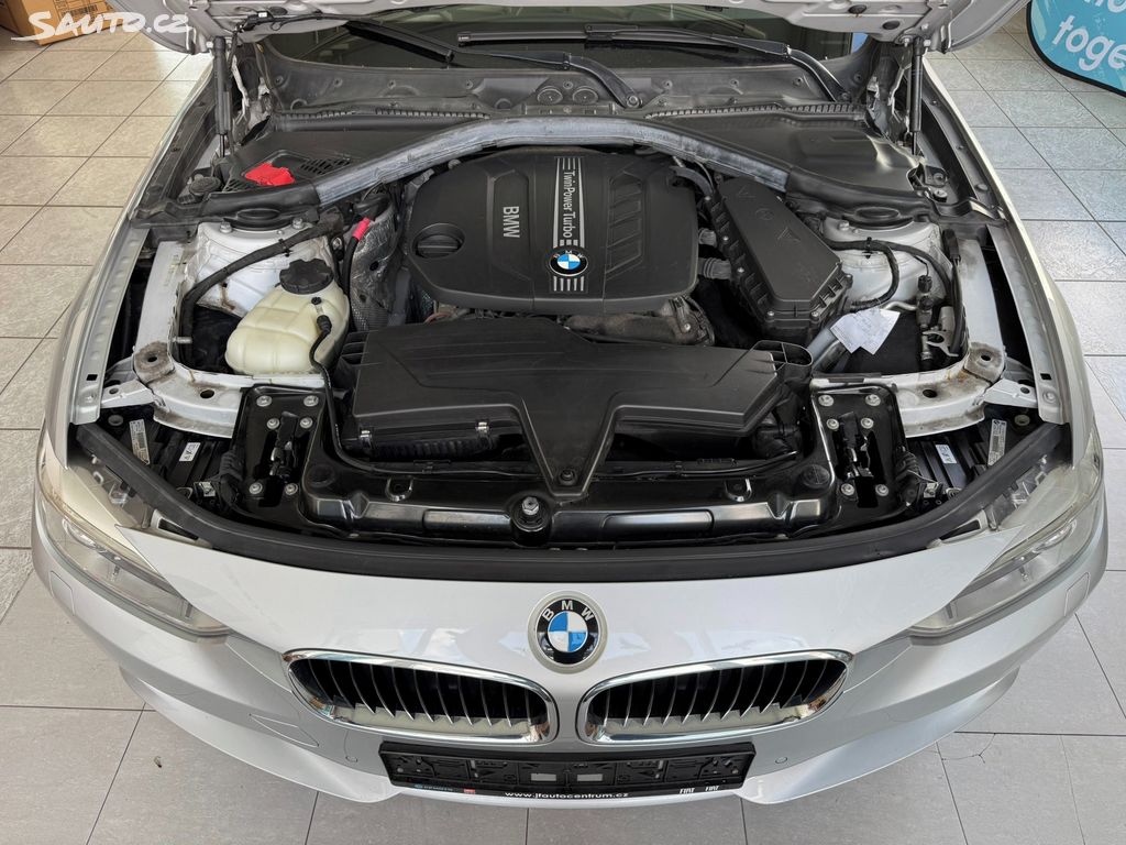 BMW Řada 3, 320d xDrive Touring 2.0 135 kW