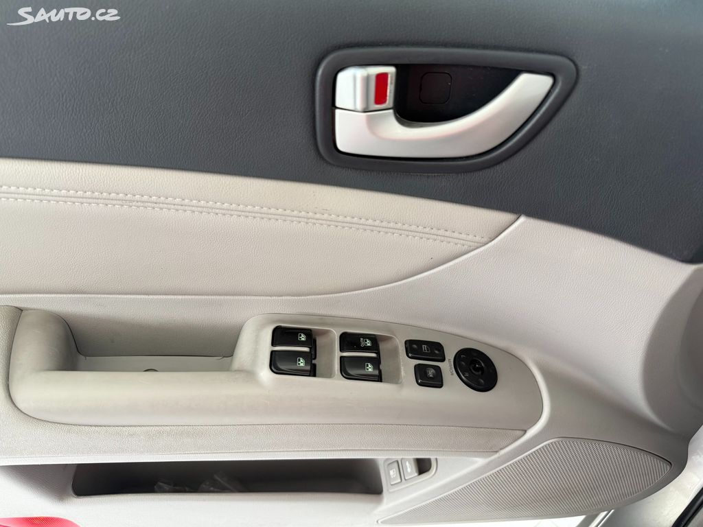 Hyundai Sonata, 2.4 119 kW Webasto