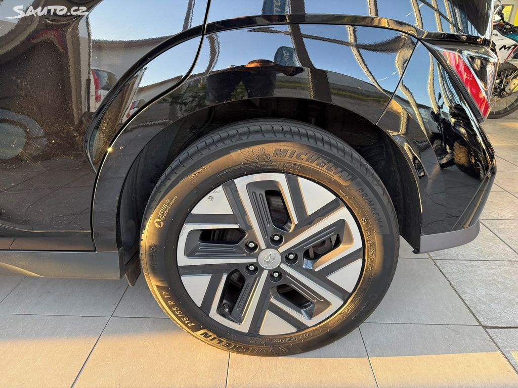 Hyundai Kona, EV100 kW/42 kWh 100%SOH