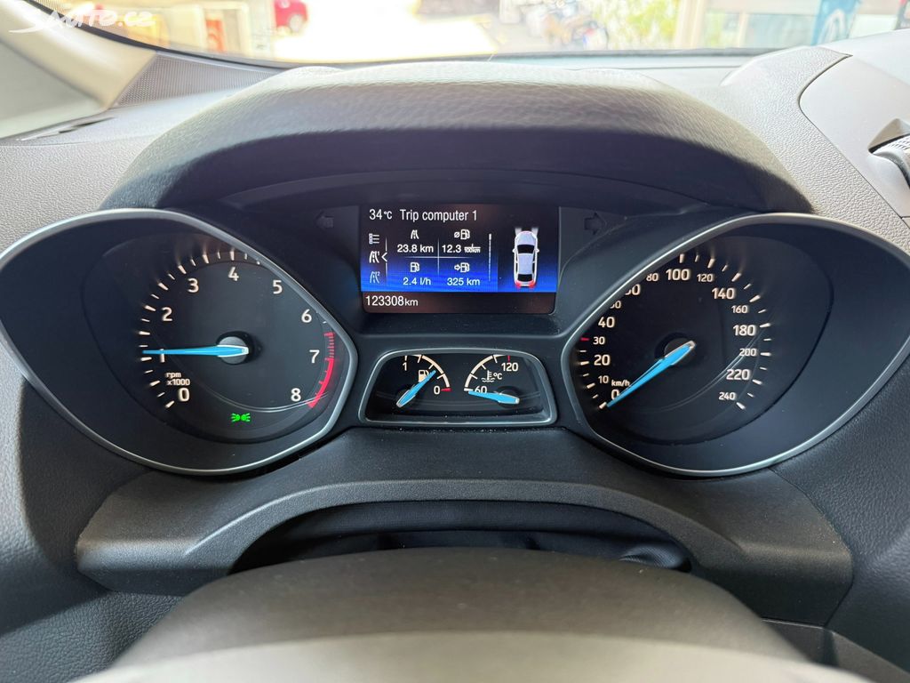 Ford Grand C-MAX, 1.0 EcoBoost 74 kW 1. majitel