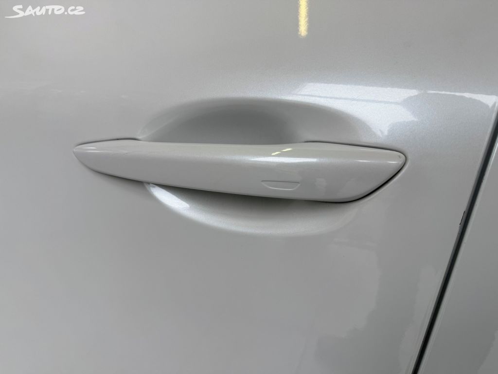 Mazda CX-30, SkyActiv 2.0 132 kW 4x4
