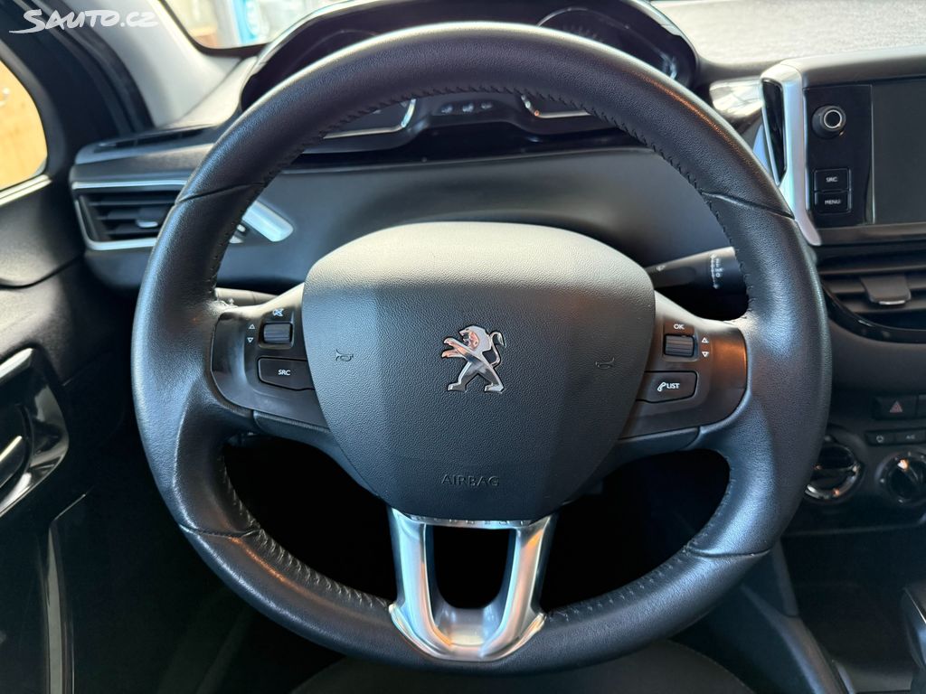 Peugeot 208, Style 1.2 60 kW 1.majitel Peugeot 208, Style 1.2 60 kW 1.majitel