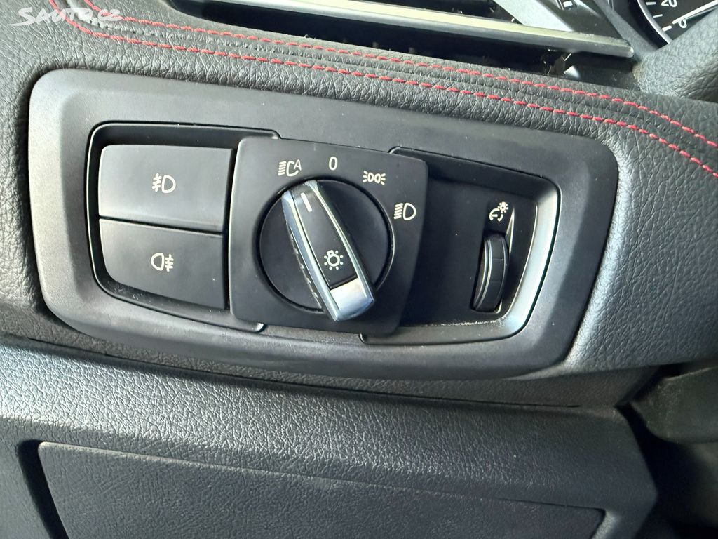 BMW Řada 2, 218i Active Tourer Sport Line