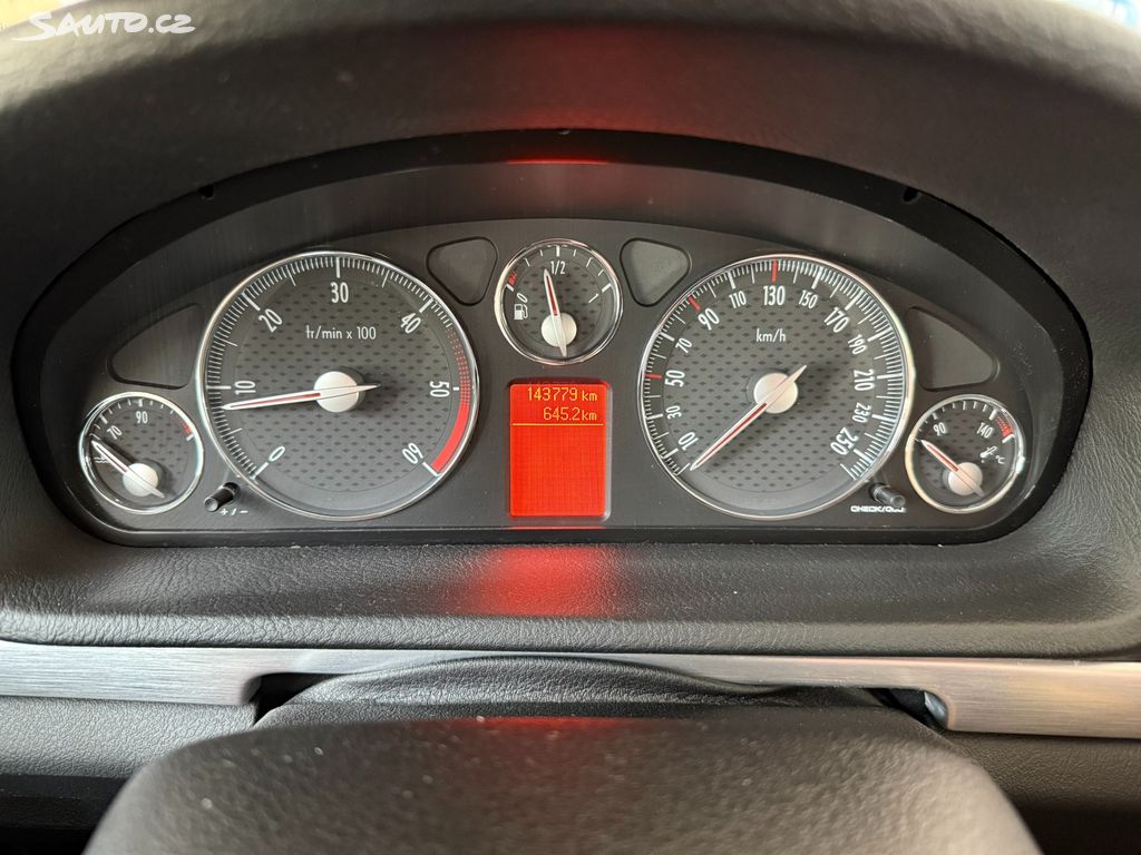Peugeot 407, Coupe Exclusive 2.0 120 kW 1.m