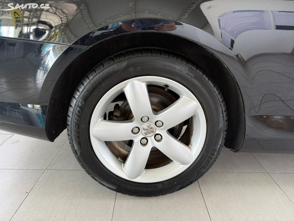 Peugeot 407, Coupe Exclusive 2.0 120 kW 1.m
