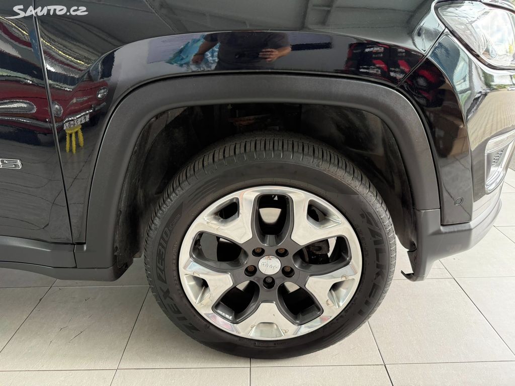 Jeep Compass, Limited 1.4 125 kW 4x4 1.maj.