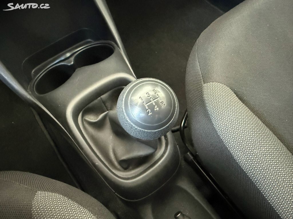 Toyota Aygo, 1.0 53 kW plná ser.historie