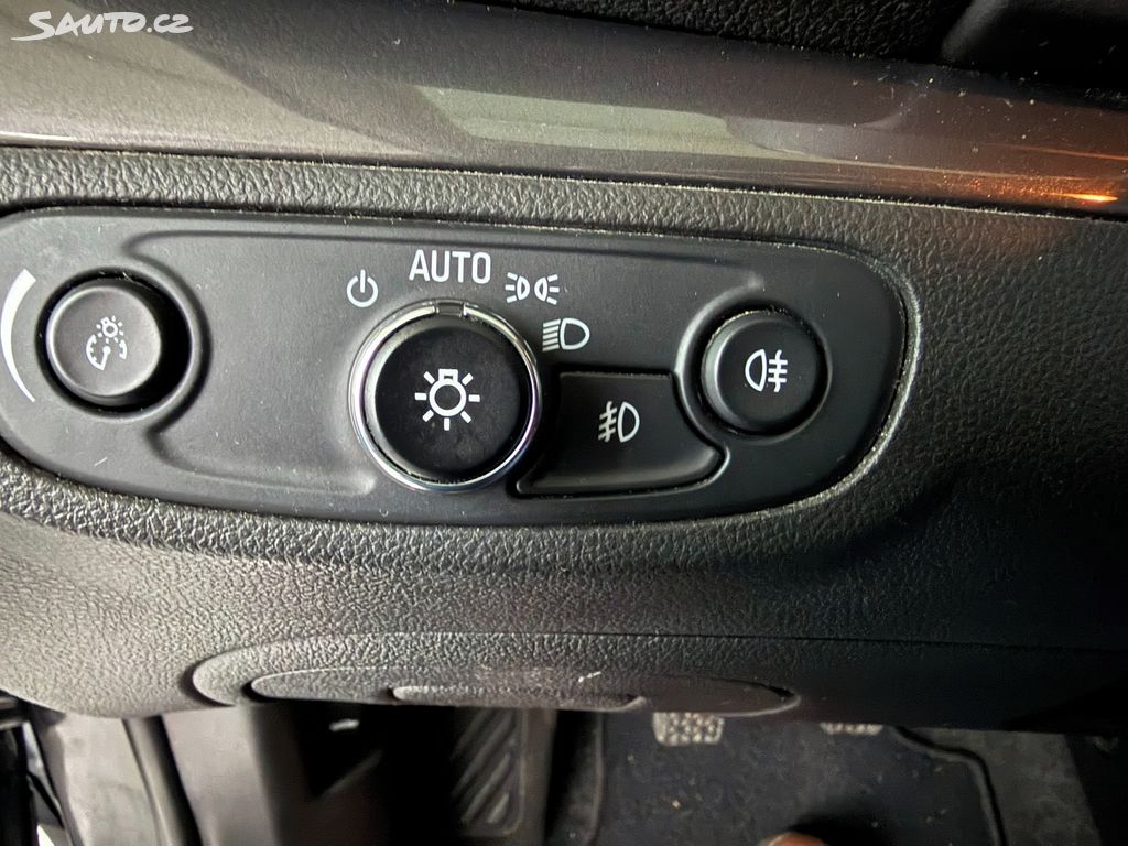 Opel Mokka, 4x4 1.4 103 kW 1.majitel