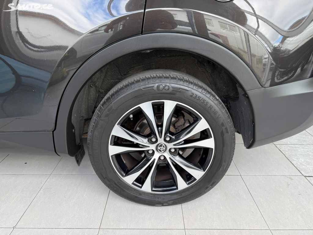 Toyota Rav4, 2.2 D-4D 110 kW 4x4 1.majitel