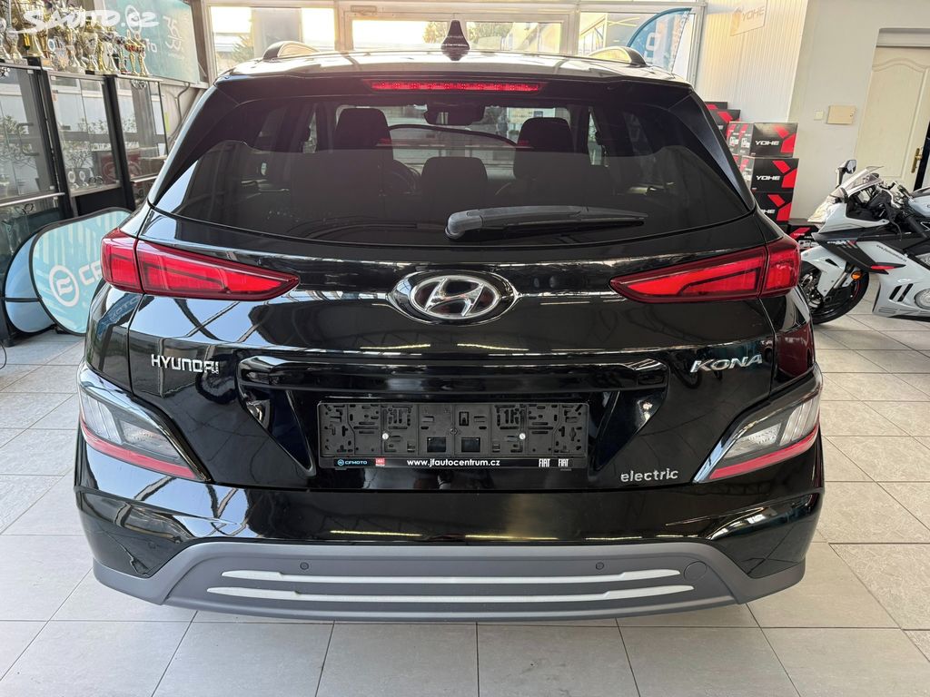 Hyundai Kona, EV100 kW/42 kWh 100%SOH