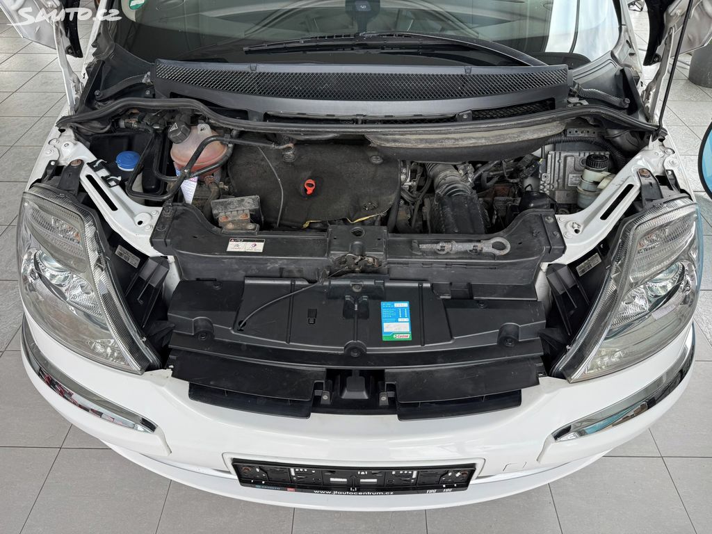 Citroën C8, 2.0 HDi 100 kW Rezervace