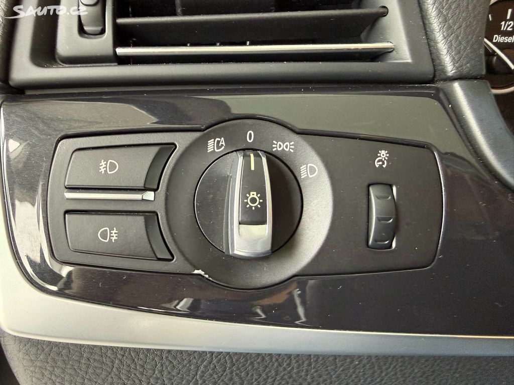 BMW Řada 5, 520d  2.0 135 kW Touring F11 BMW Řada 5, 520d  2.0 135 kW Touring F11