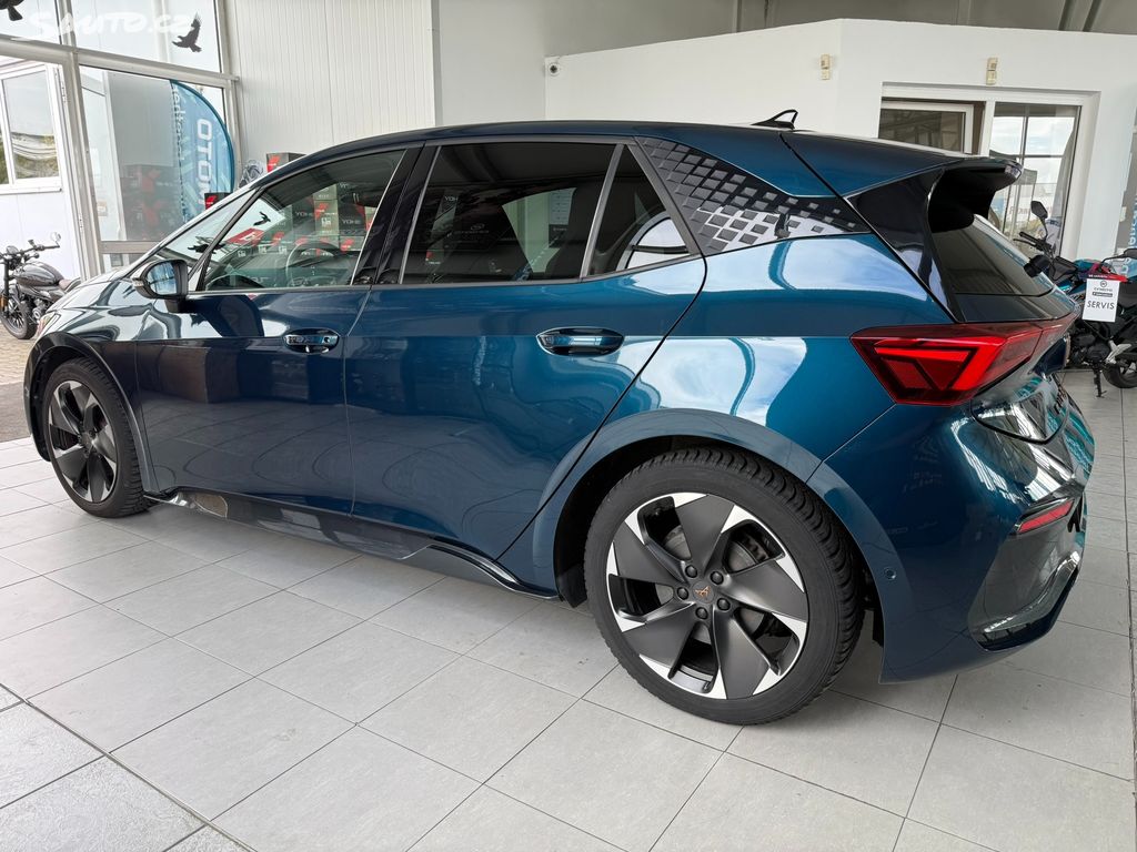 Cupra Born, 150 kW  62 kWh 1.majitel