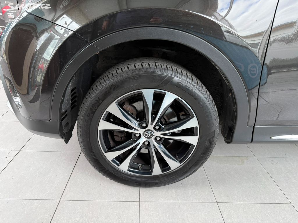 Toyota Rav4, 2.2 D-4D 110 kW 4x4 1.majitel
