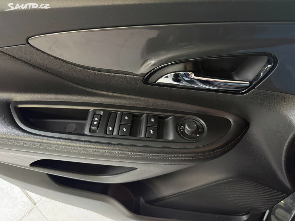 Opel Mokka, 4x4 1.4 103 kW 1.majitel