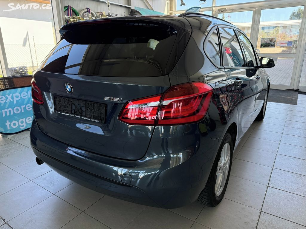 BMW Řada 2, 218i Active Tourer Sport Line