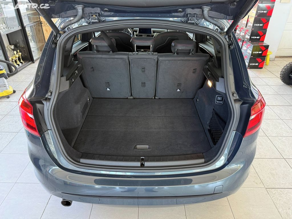 BMW Řada 2, 218i Active Tourer Sport Line