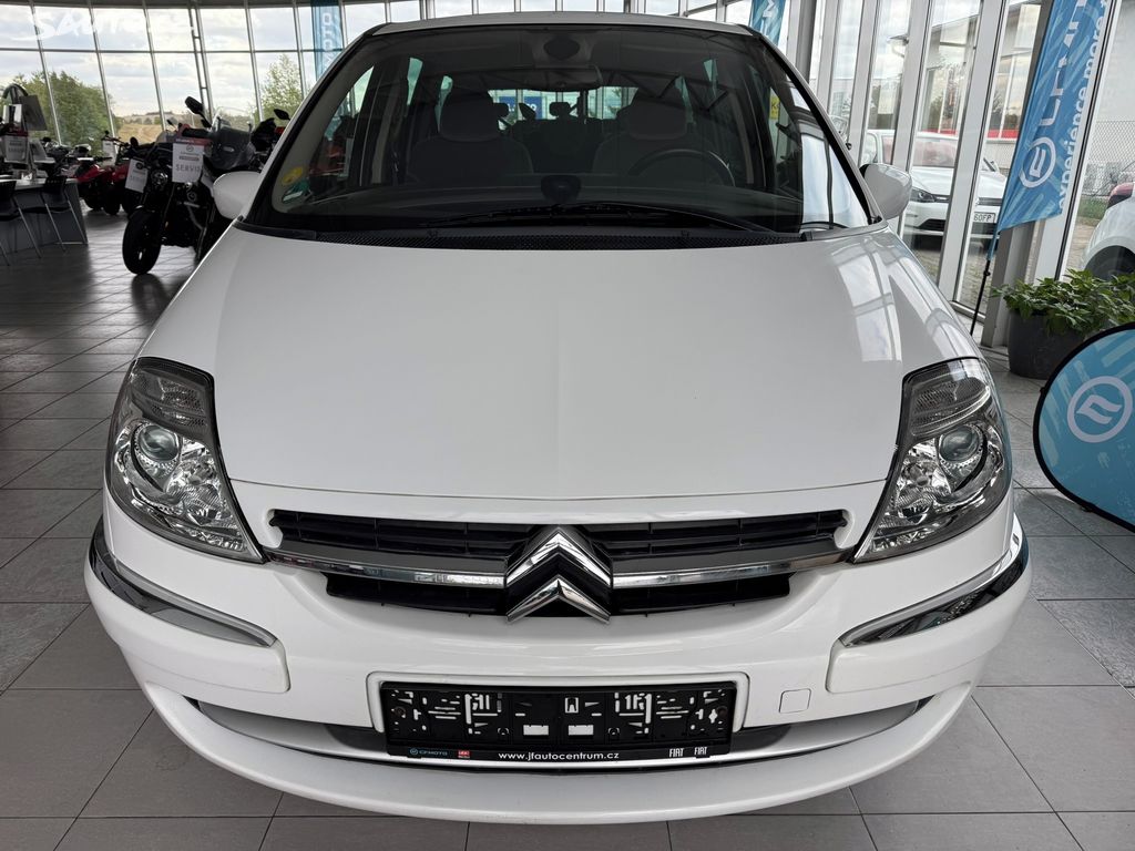 Citroën C8, 2.0 HDi 100 kW Rezervace