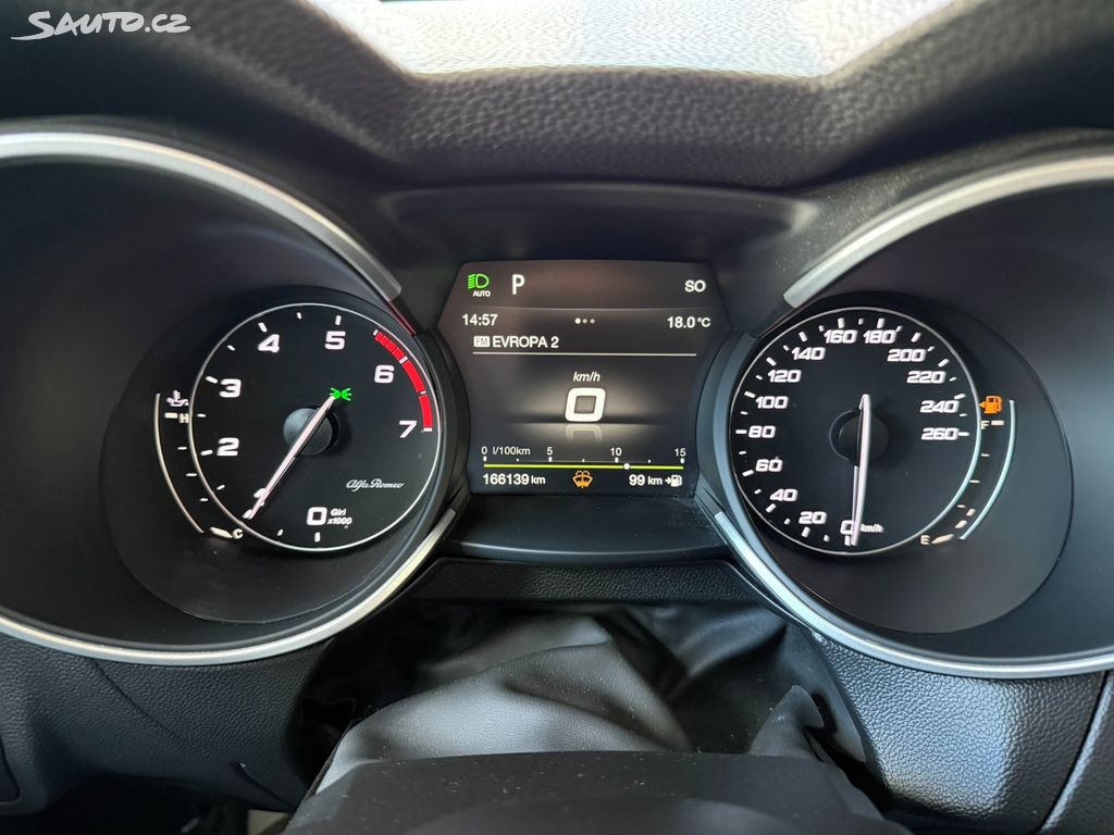 Alfa Romeo Stelvio, Q4 2.0 206 kW 4x4