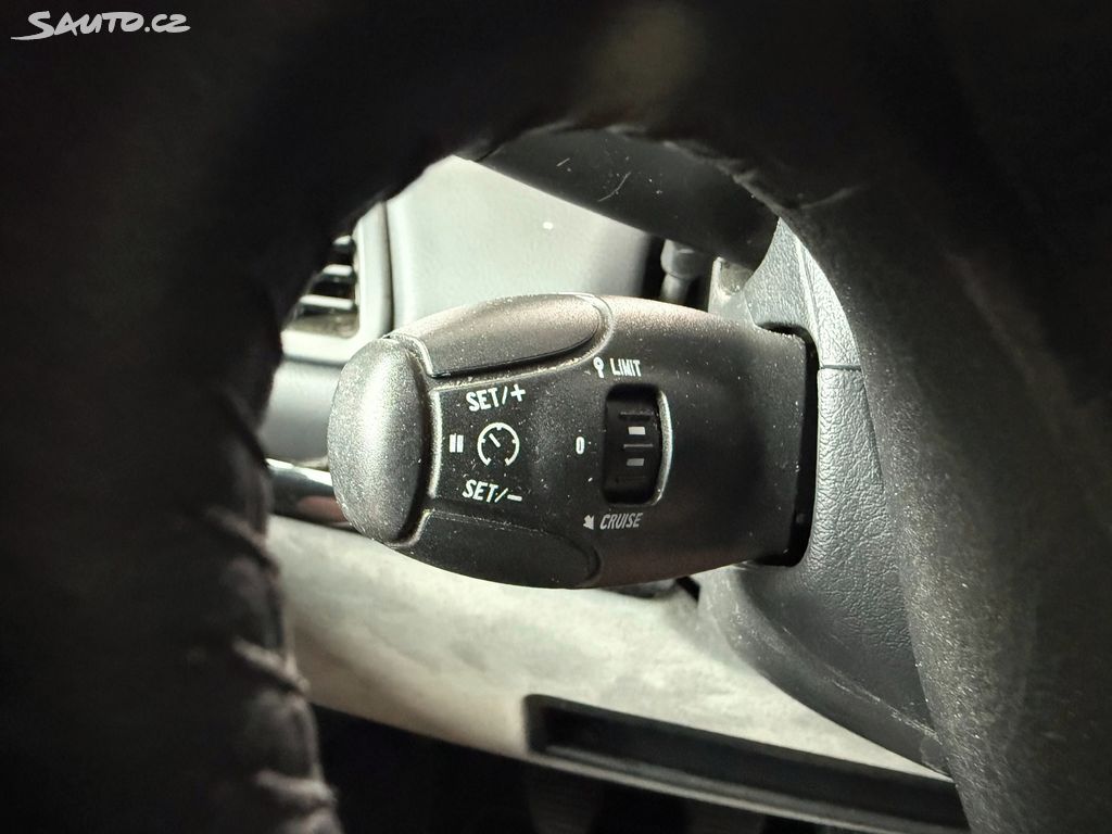 Citroën C8, 2.0 HDi 100 kW Rezervace
