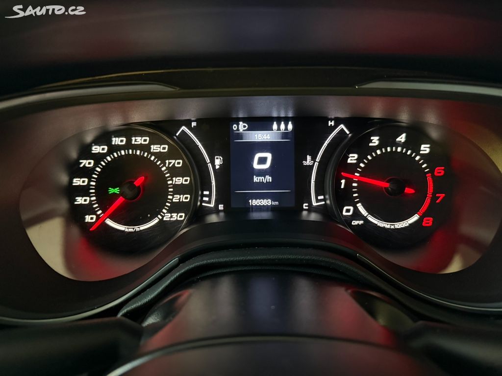 Fiat Tipo, 1.4 T-JET 88 kW LOUNGE 1.maj.