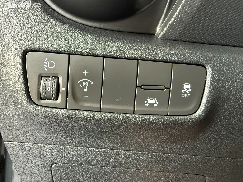 Hyundai Kona, 1.6 T-GDI 7 DCT 130 kW