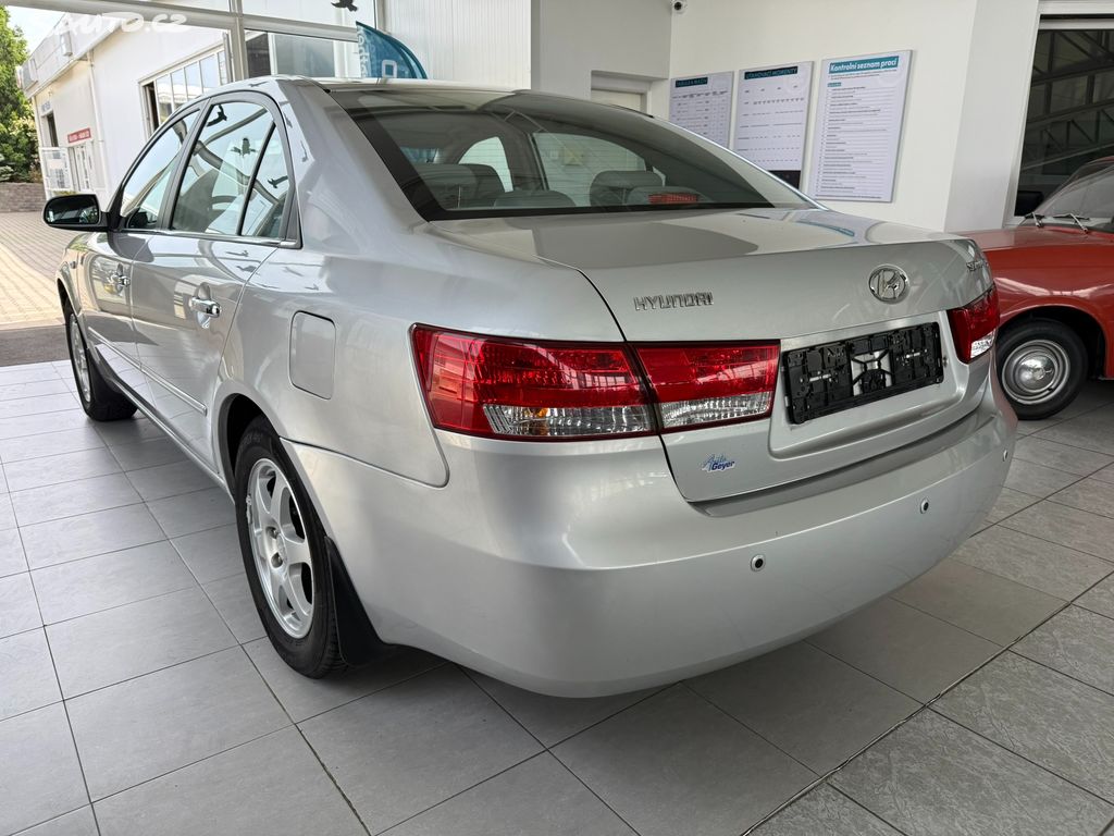 Hyundai Sonata, 2.4 119 kW Webasto