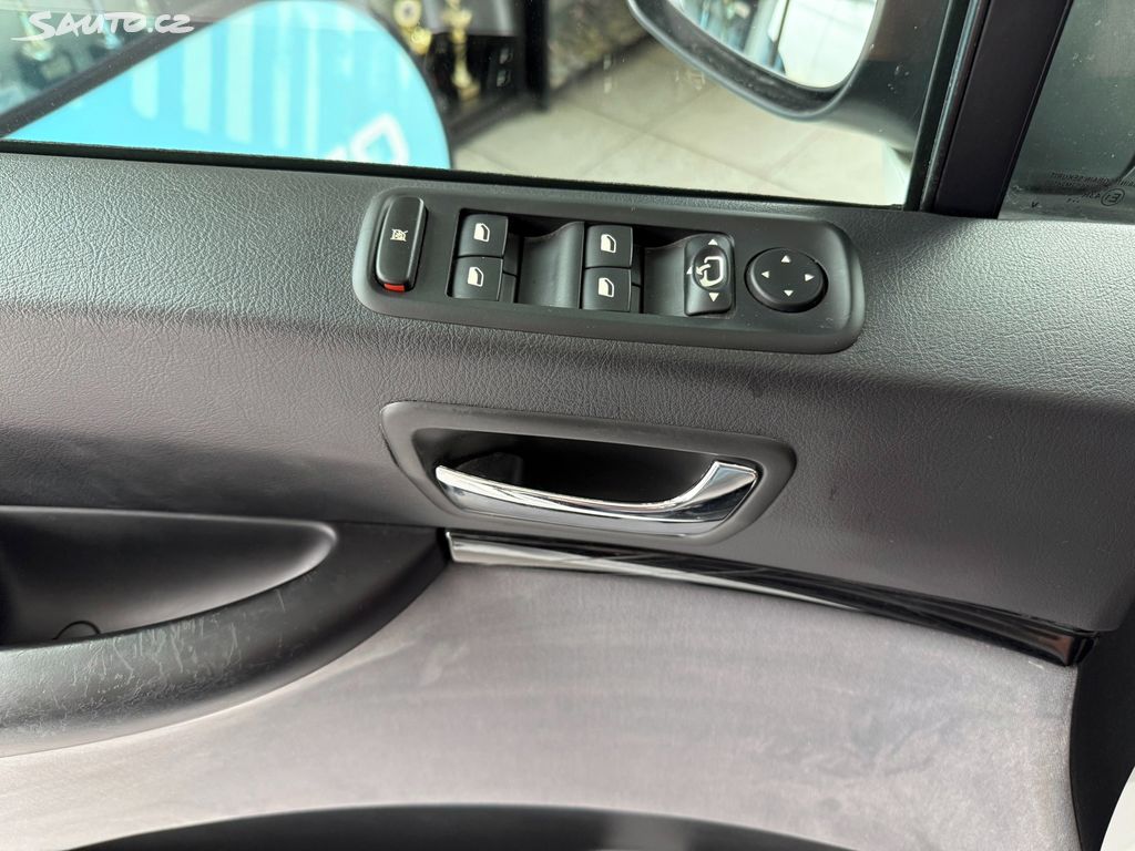 Citroën C8, 2.0 HDi 100 kW Rezervace