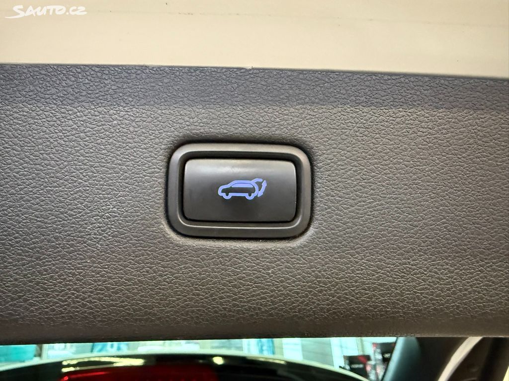 Hyundai Tucson, 2.0 136 kW 4x4 1.majitel