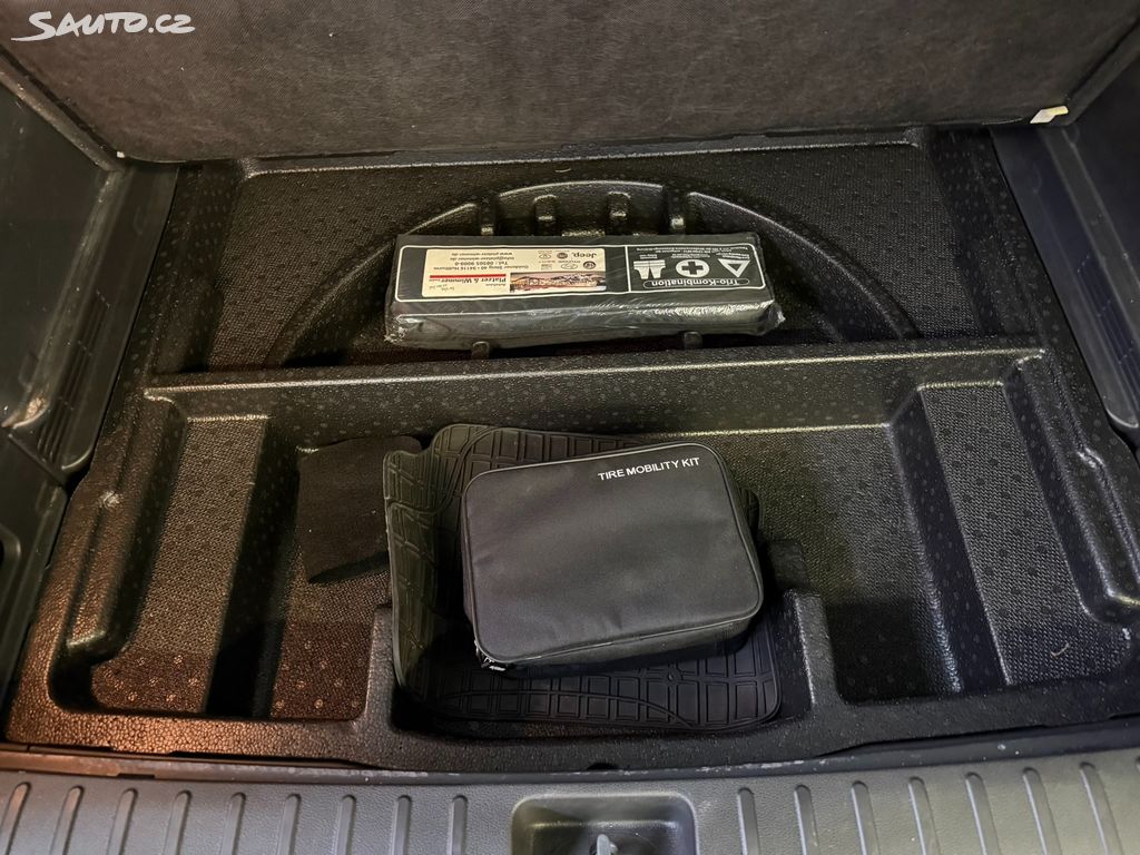 Hyundai Tucson, 2.0 136 kW 4x4 1.majitel