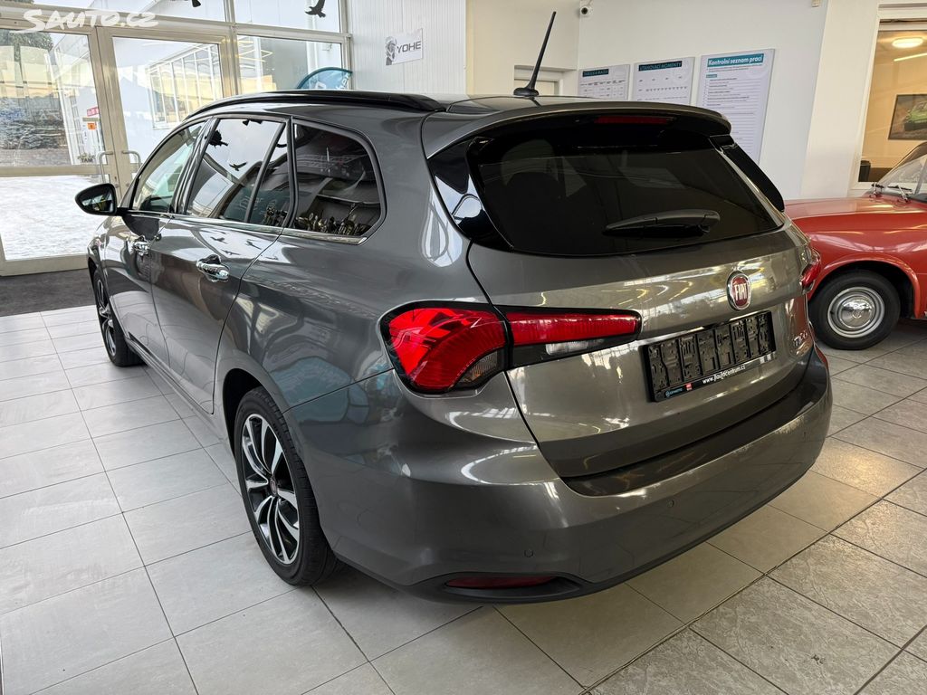 Fiat Tipo, 1.4 T-JET 88 kW LOUNGE 1.maj.