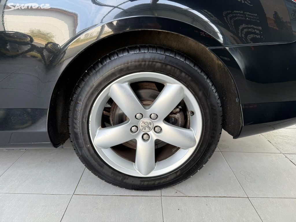 Peugeot 407, Coupe Exclusive 2.0 120 kW 1.m