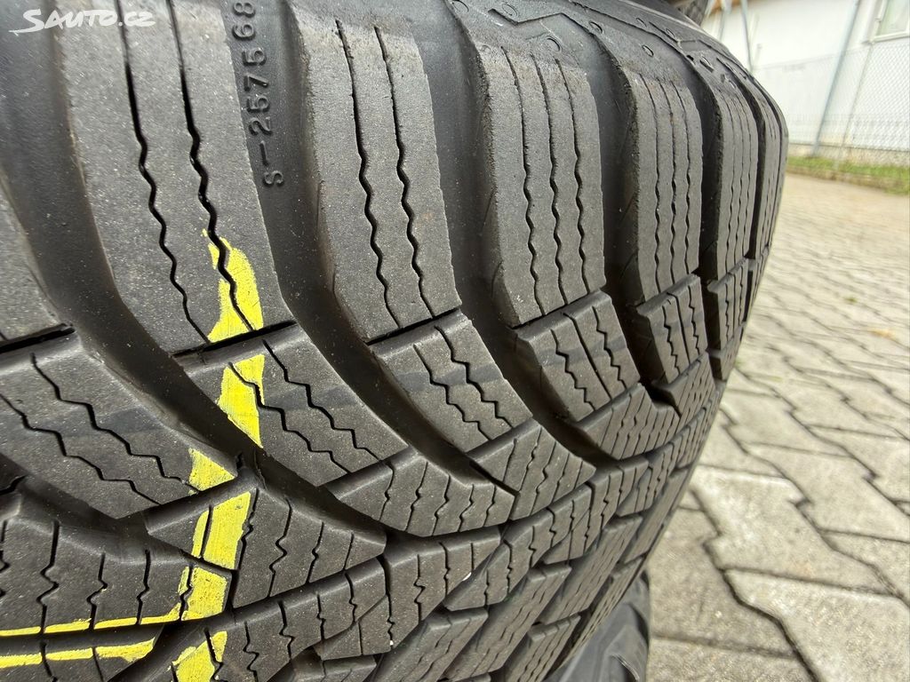 Volkswagen Polo, 1.0 TSI 85 kW REZERVACE