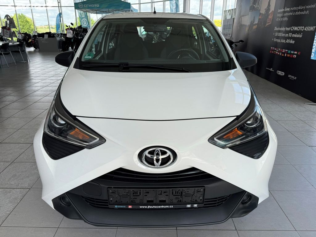 Toyota Aygo, 1.0 53 kW plná ser.historie
