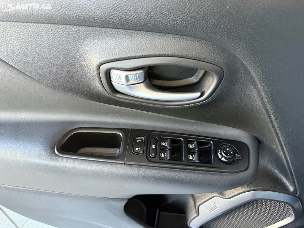 Jeep Renegade, Limited 1.3 T-GDI 111 kW