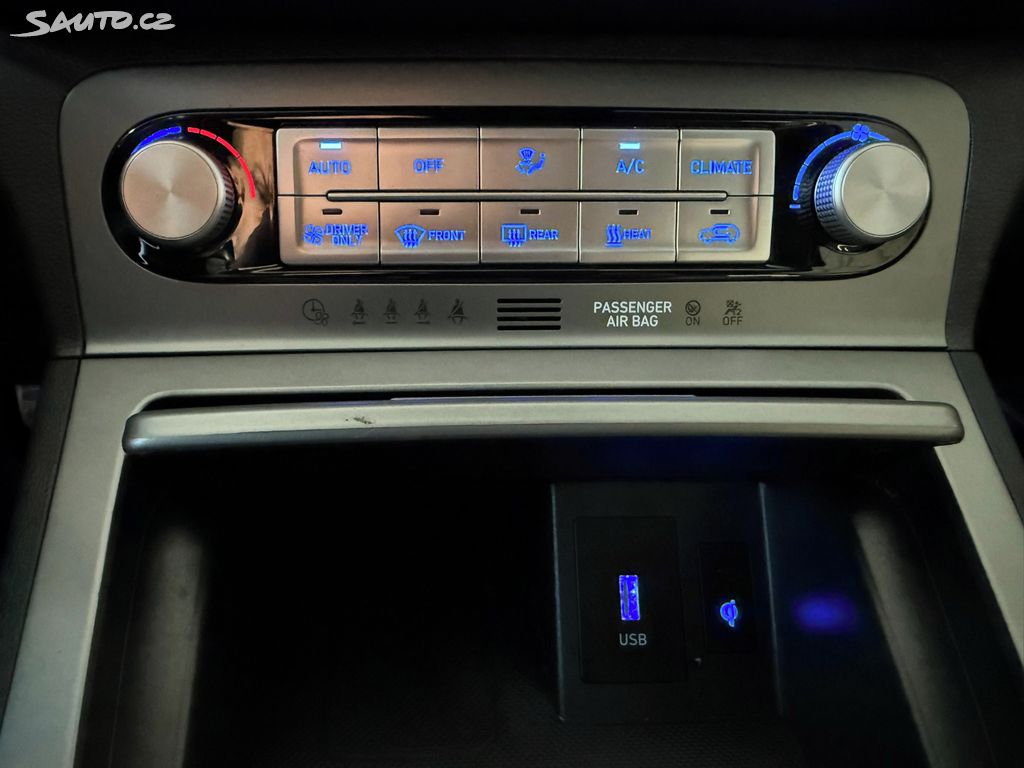 Hyundai Kona, EV100 kW/42 kWh 100%SOH