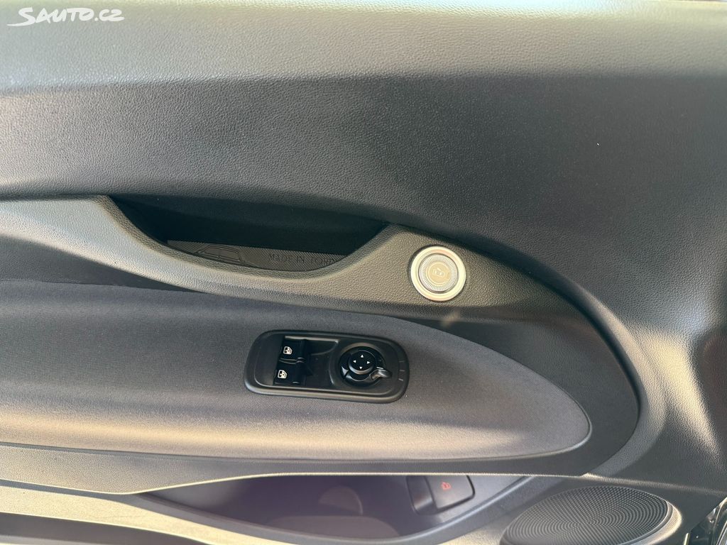 Fiat 500E, 42 kWh 118k 1.majitel DPH