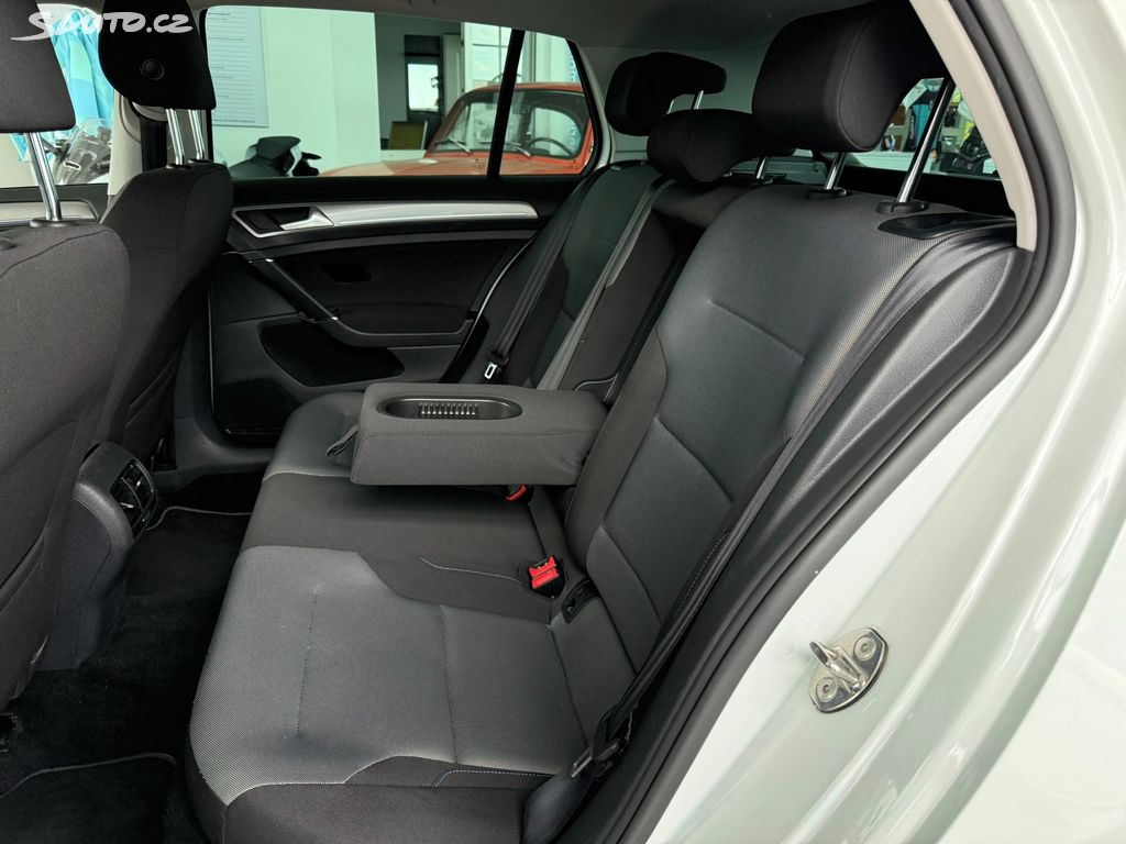 Volkswagen e-Golf, 