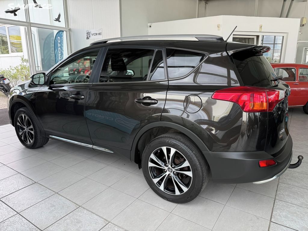 Toyota Rav4, 2.2 D-4D 110 kW 4x4 1.majitel