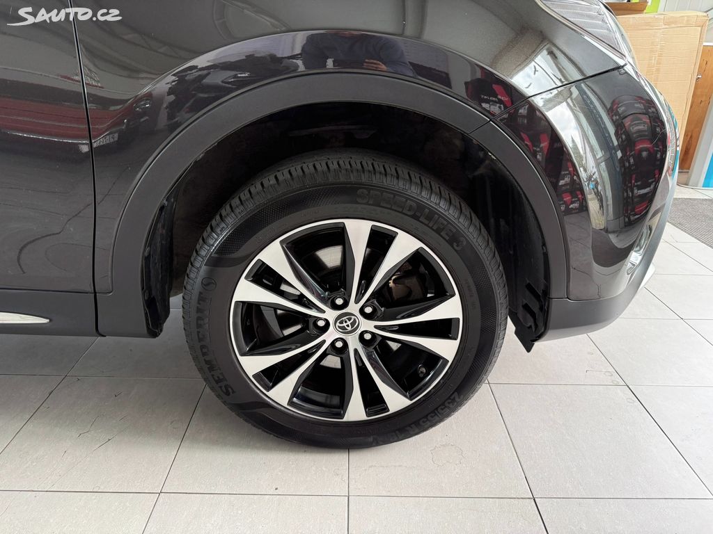 Toyota Rav4, 2.2 D-4D 110 kW 4x4 1.majitel