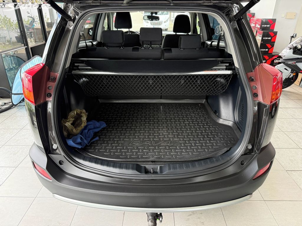 Toyota Rav4, 2.2 D-4D 110 kW 4x4 1.majitel